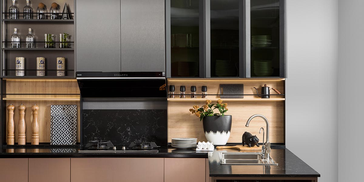 Handleless Kitchen Cabinets in Metal Laminate Finish