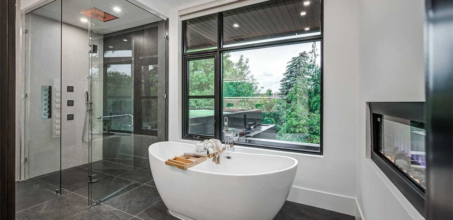 Modern Custom Built Home Project in Oakville, Canada