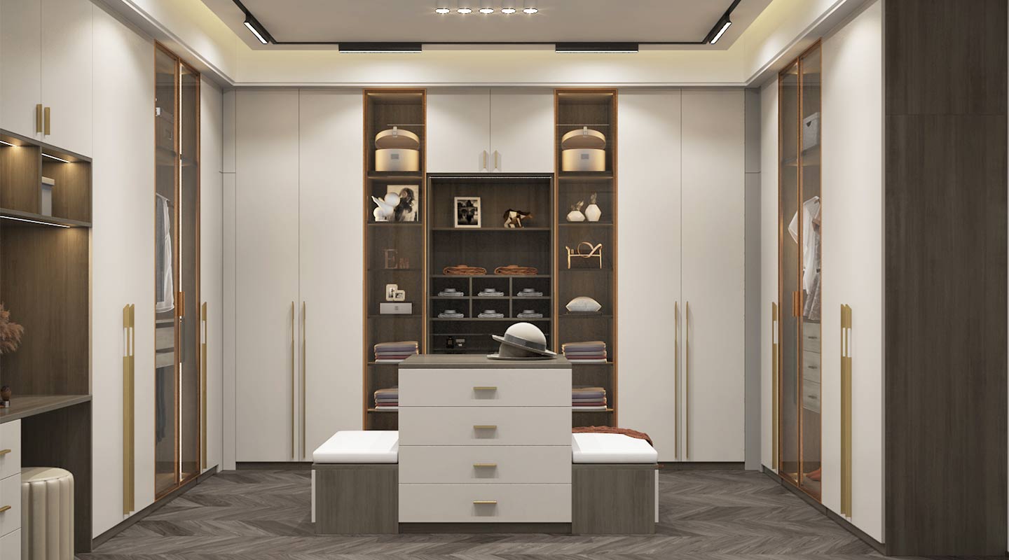 Master Room Walk in Closet