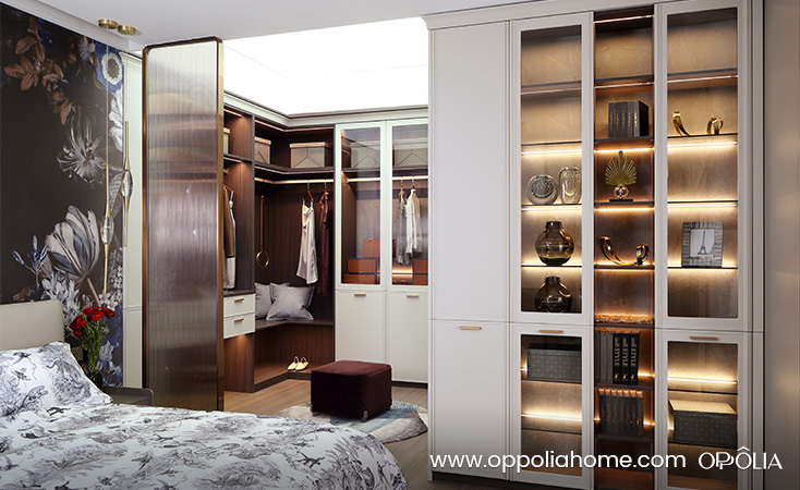 White PVC U-shaped Walk in Closet