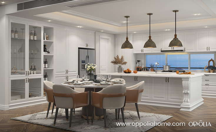 Traditional Farmhouse Kitchen White Shaker Cabinets