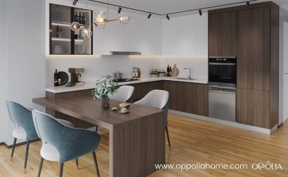 U-Shaped Kitchen With Peninsula Seating