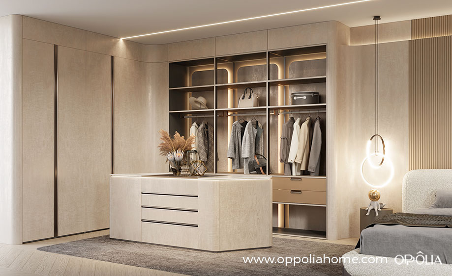 Beige Walk-in Closet in Textured UV Lacquer